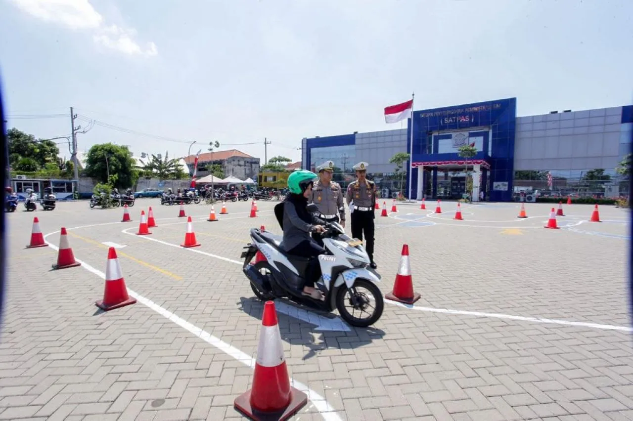 Catat Rek! Uji Pratek SIM Angka 8 Ditiadakan Di Surabaya