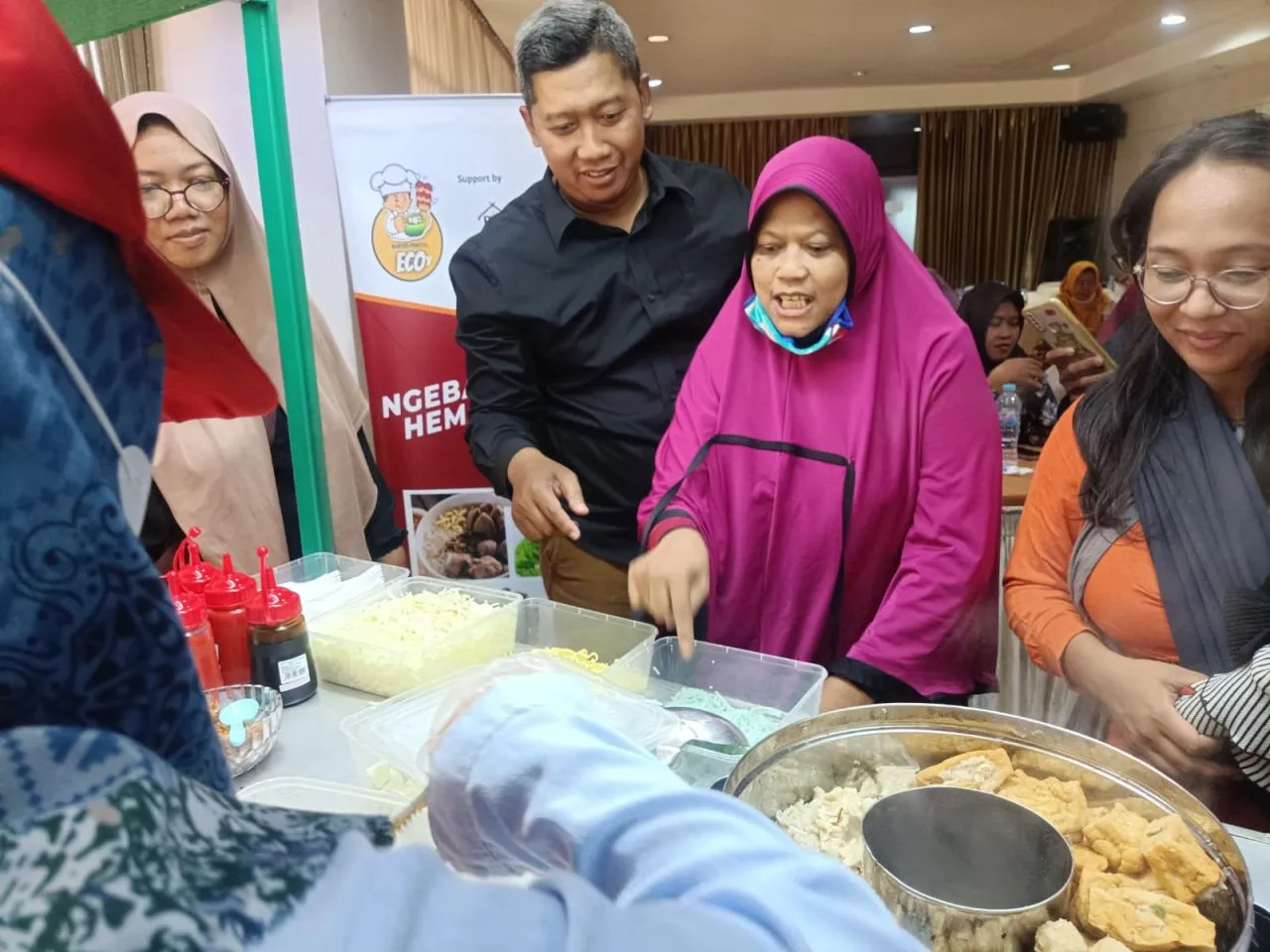 Beri Pelatihan dan Modal, Bacaleg Hariyanto: Iklas, Peduli Wong Cilik