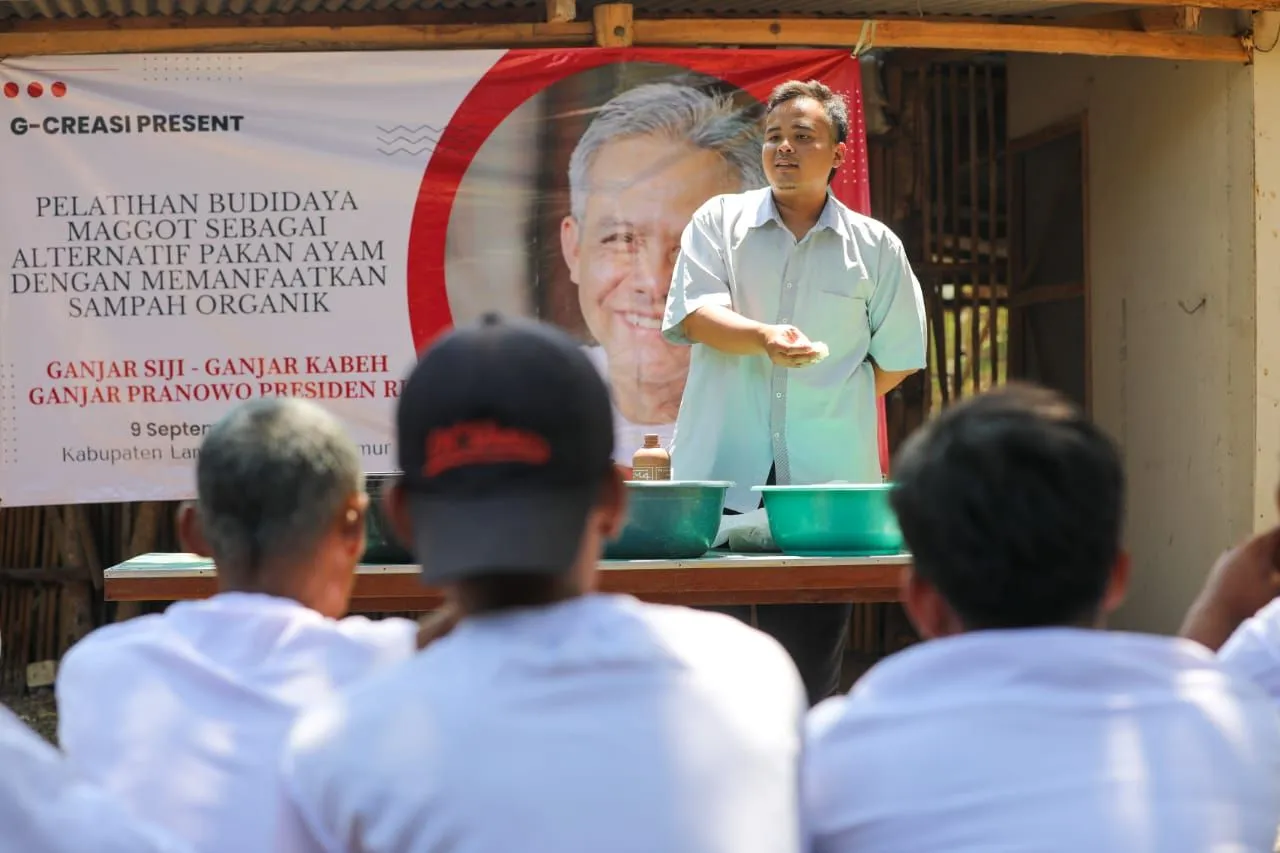 Ganjar Creasi Ajak Warga Lamongan Budi Daya Manggot