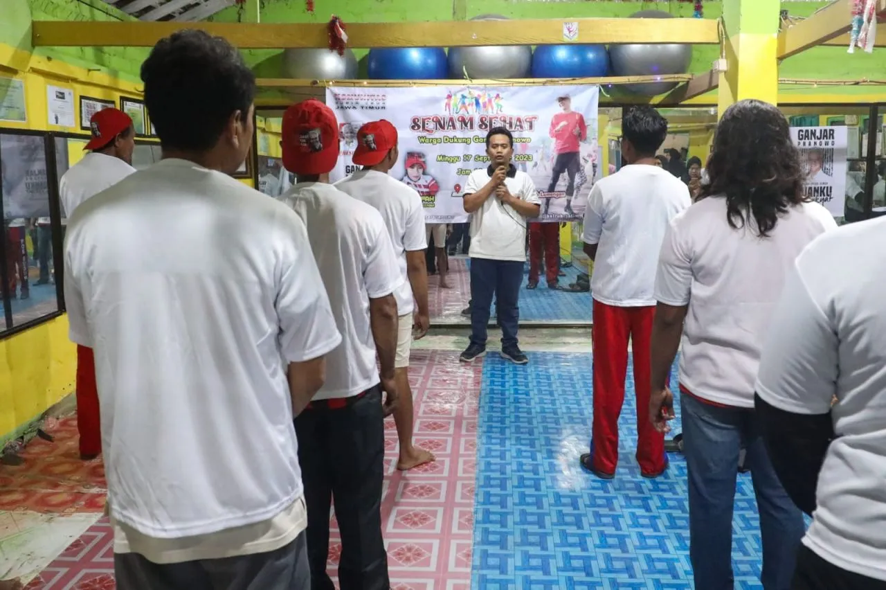 Gelar Senam Sehat, Komunitas Sopir Truk Ikuti Gaya Hidup Sehat Ala Ganjar