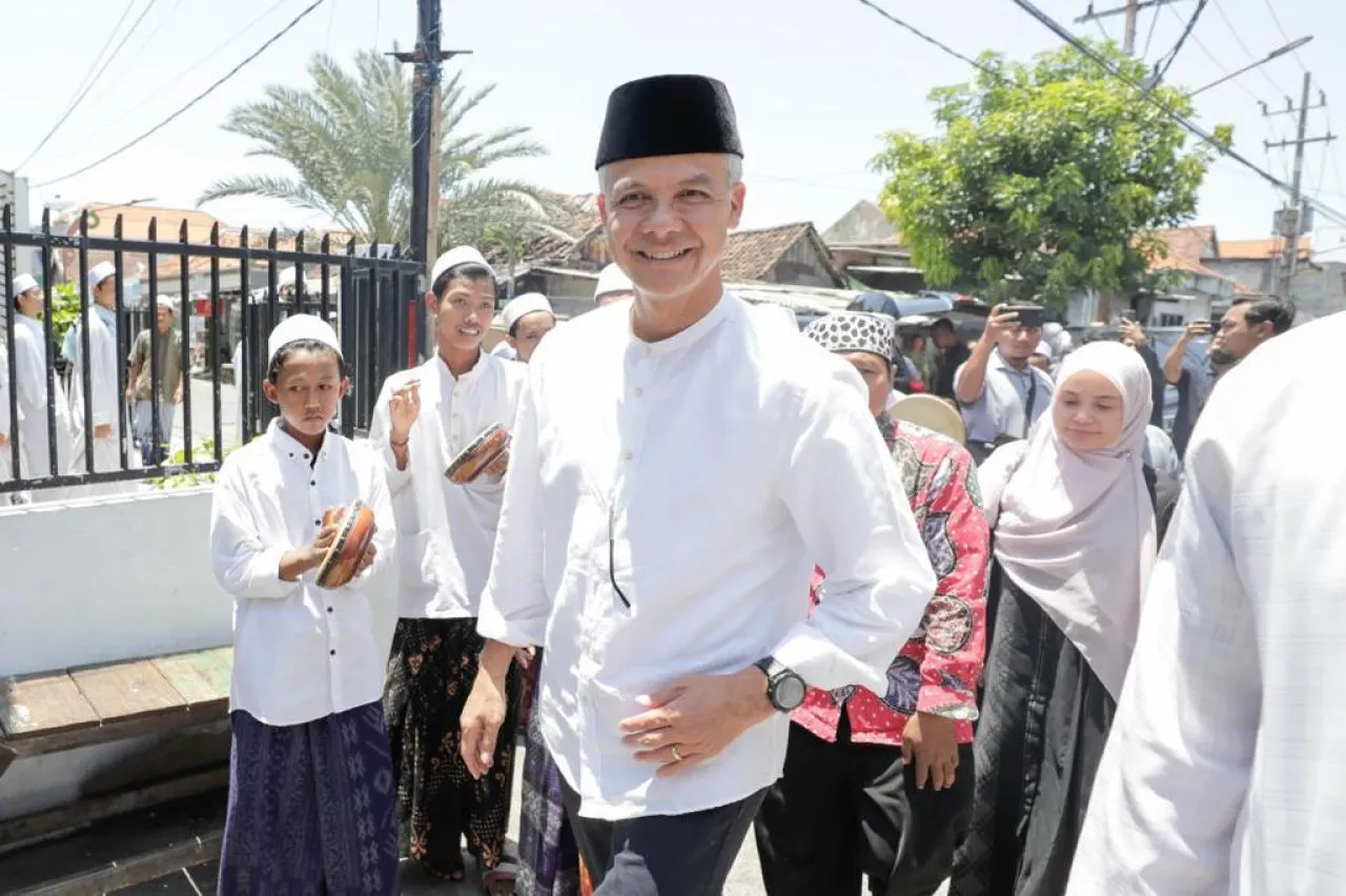 Silaturahmi ke Ponpes Roudhotul Muta'allimin Surabaya, Ganjar Dikenal Figur Merakyat dan Ulet