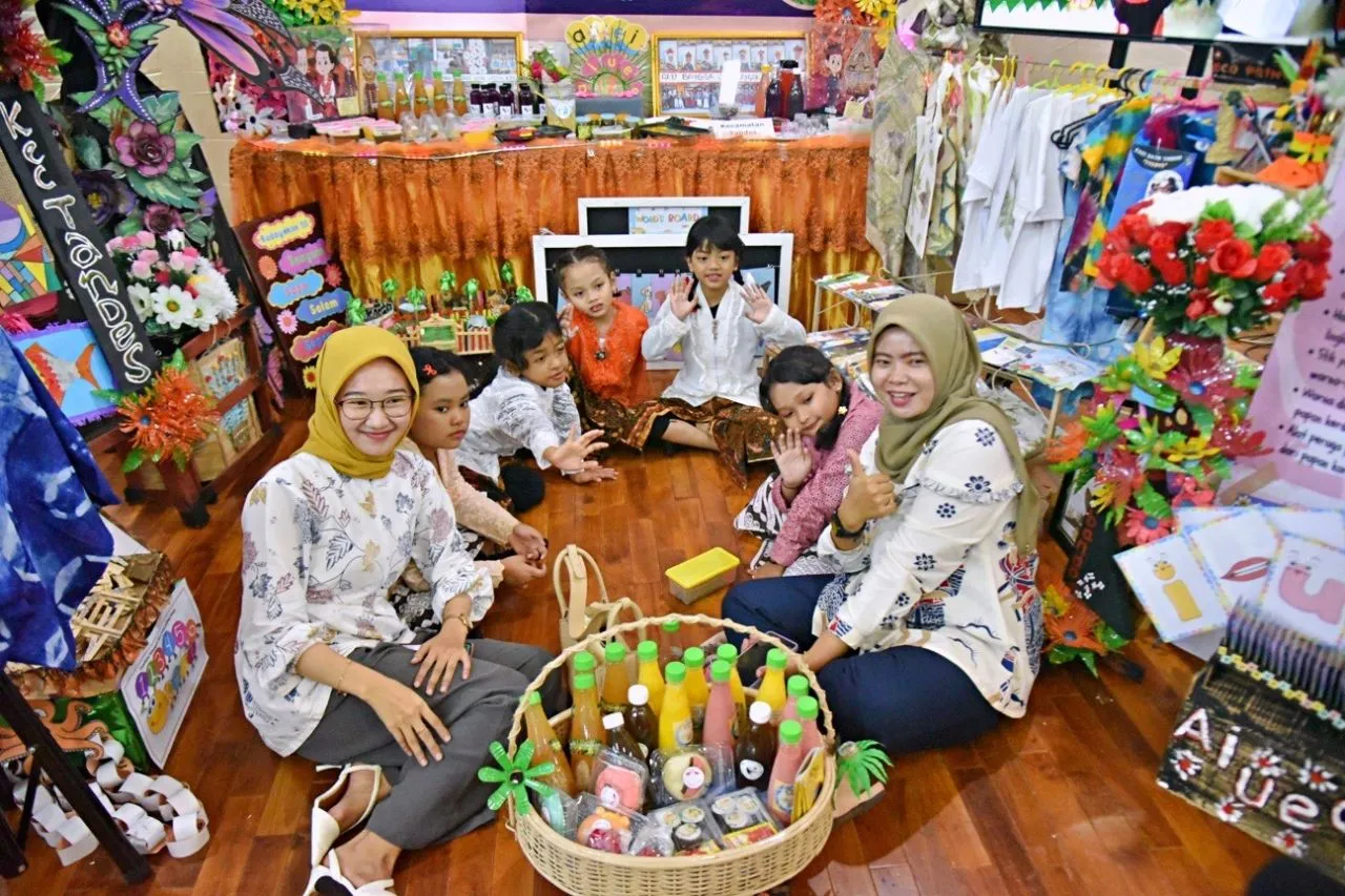 Tes Calistung Masuk SD di Hilangkan, Ini Harapan Bunda PAUD Surabaya