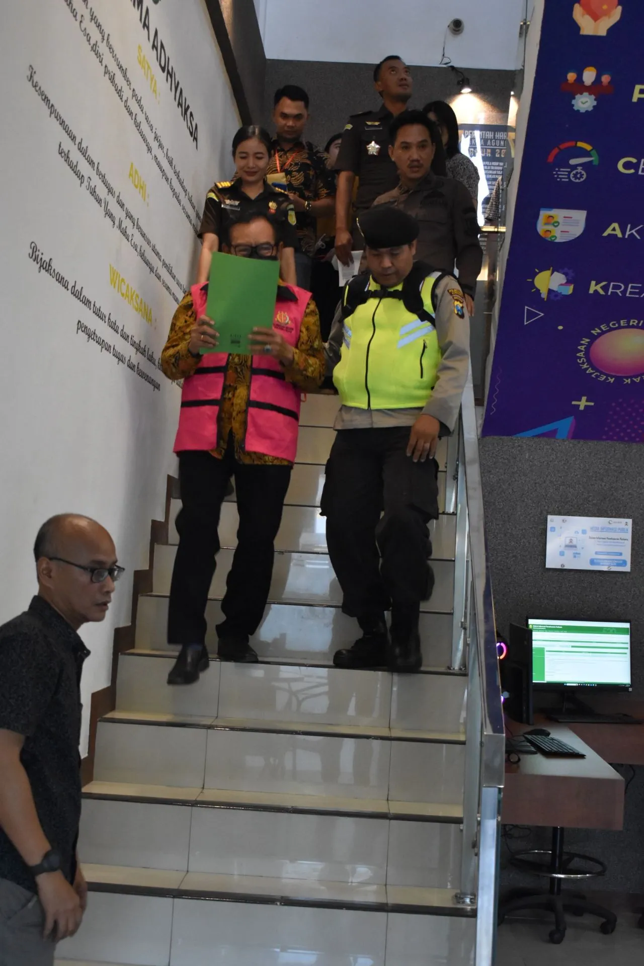 Kejari Tanjung Perak Tahan Kepala Cabang PT Prinus Tersangka Korupsi Pengadaan Bahan Baku Ikan Tengiri