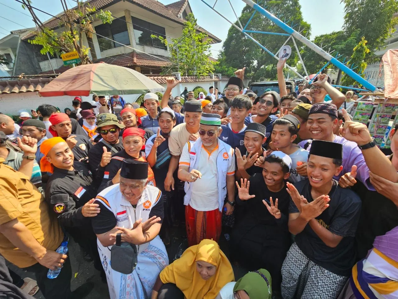 Kunjungi Jawa Timur, Presiden PKS Optimis AMIN Menang di Jatim