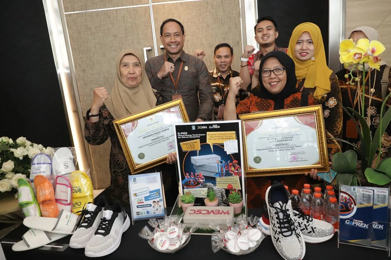Di Ajang Inotek Award Jatim 2023, Surabaya Raih Dua Penghargaan Sekaligus