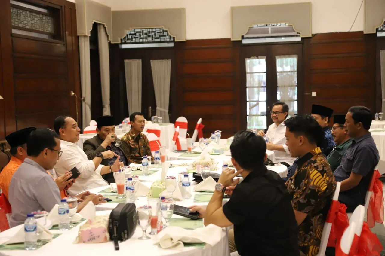 Wali Kota Eri Ajak Pimpinan Parpol Jaga Kondusifitas Kota Surabaya