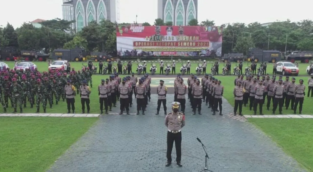 Ribuan Pasukan Gabungan Diterjunkan untuk Pengamanan Piala Dunia U-17 di Surabaya