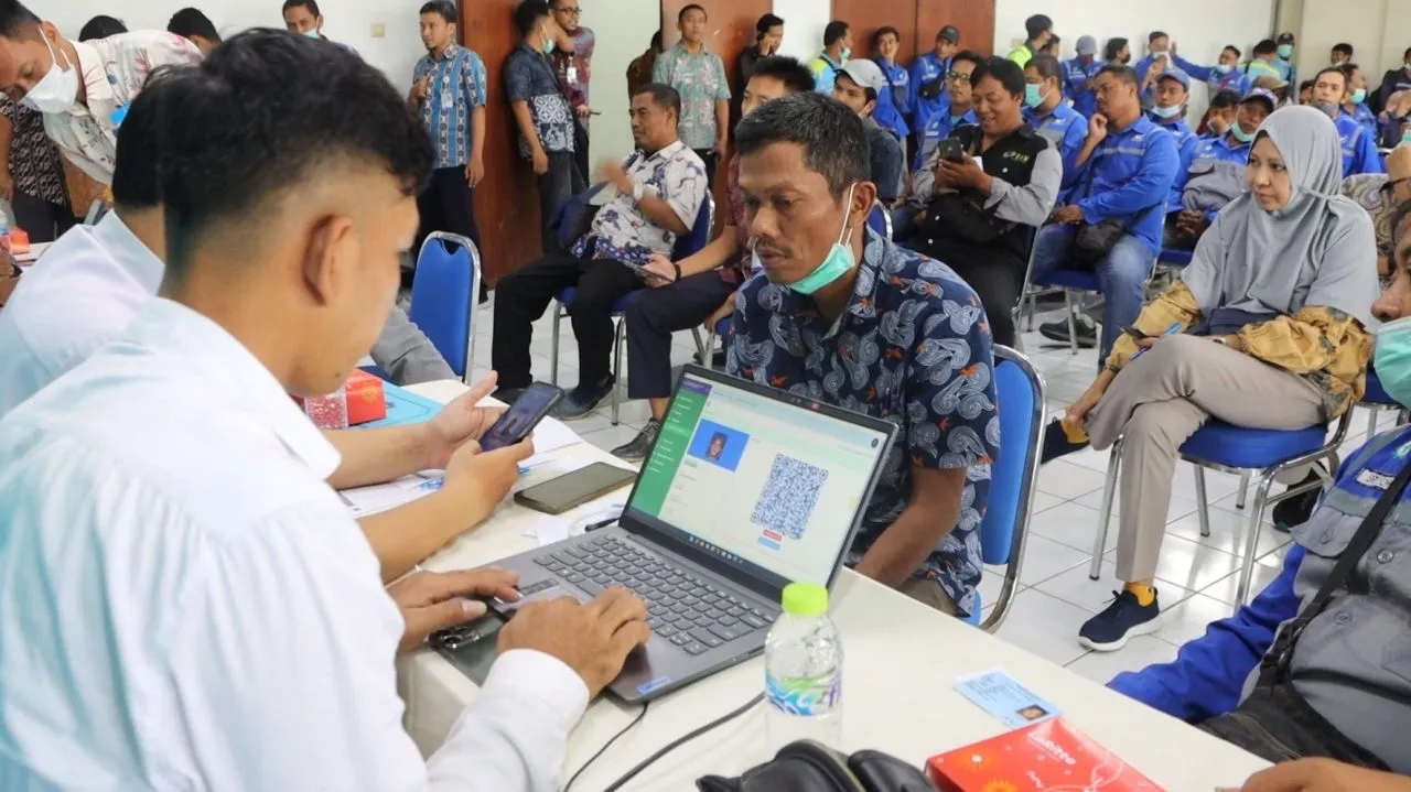 Catat Rek! Ngurus Adminduk di Surabaya Hanya Butuh Satu Hari Jadi