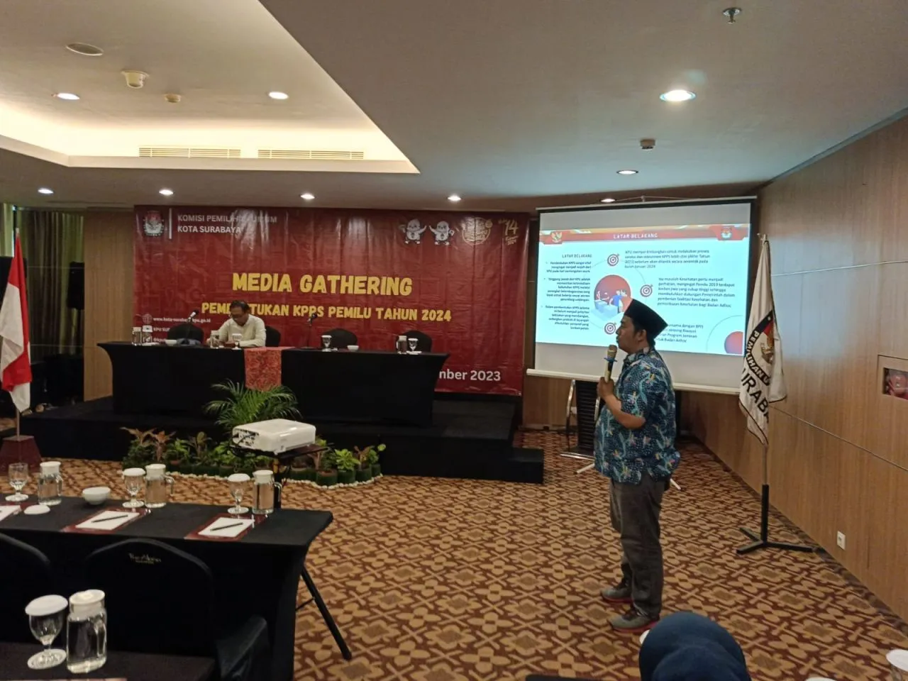 Honor KPPS di Surabaya Naik, Setiap TPS Ada 7 Petugas Resmi