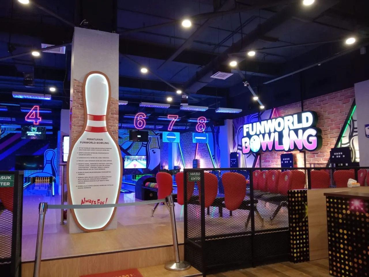 Ada Arena Bowling di Funworld Adventure BG Junction, Bikin Liburanmu Bikin Seruuu