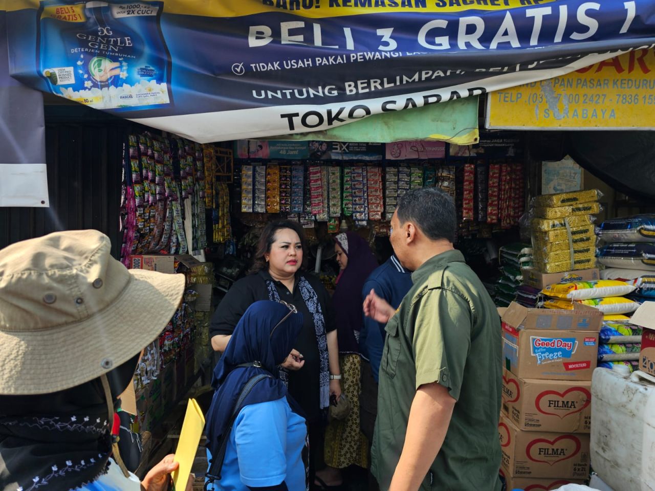 Caleg Gerindra Dapil V Surabaya, Ninayanti Gelar Grebek Pasar Murah di Kedurus