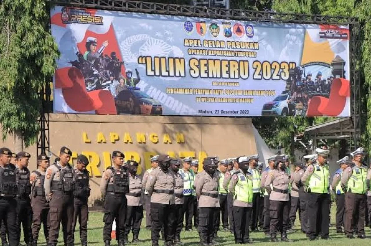 Polda Jatim Gelar Apel Siaga Malam Takbir Hari Raya Idul Fitri 1445 H