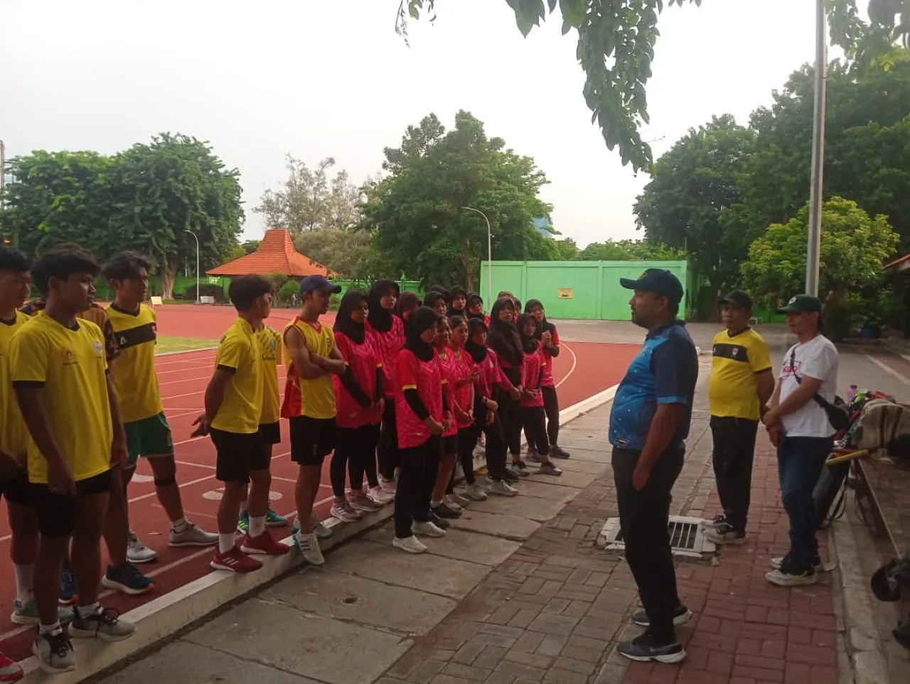 Kronologis Tim Hoki Puslatda Jatim Dilarang Latihan di Lapangan Jatim Seger