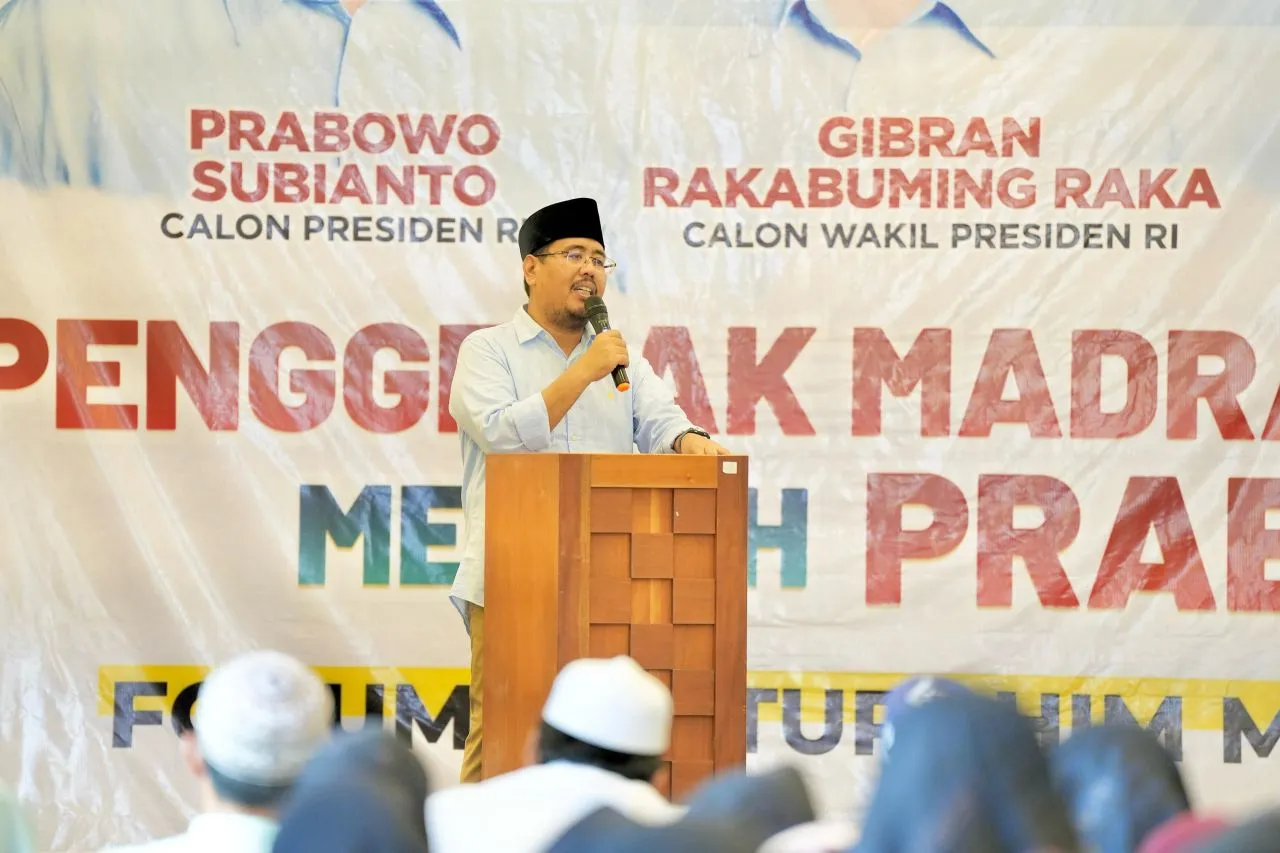 Bertemu Ribuan Guru Madin Banyuwangi, Gus Sadad Rasakan Aura Prabowo-Gibran Menang Tebal di Jatim