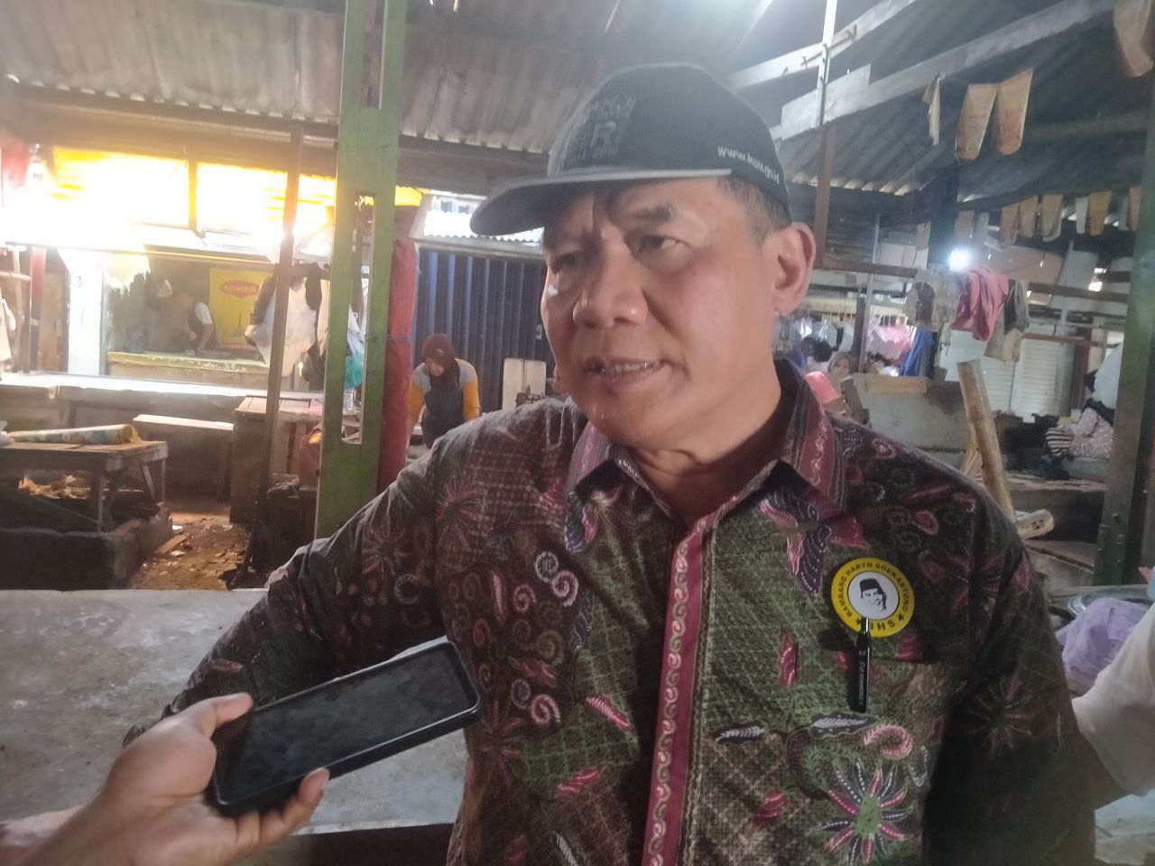 BHS Turun Sapa Pedagang Pasar Krukah Surabaya Serap Aspirasi