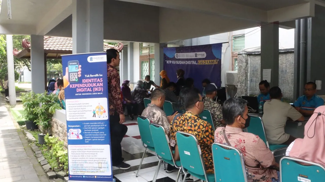 Pemkot Surabaya Optimalkan Pelayanan Adminduk Selesai 24 Jam, Kecuali Pelayanan Ini