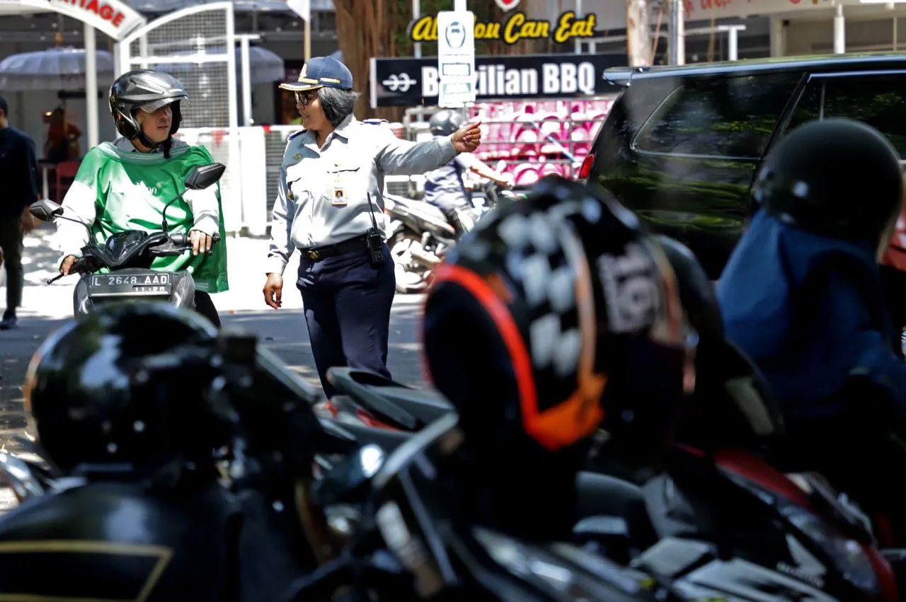 Selain Bayar Parkir via QRIS, Pemkot Surabaya Siapkan Skema Voucher dan Langganan