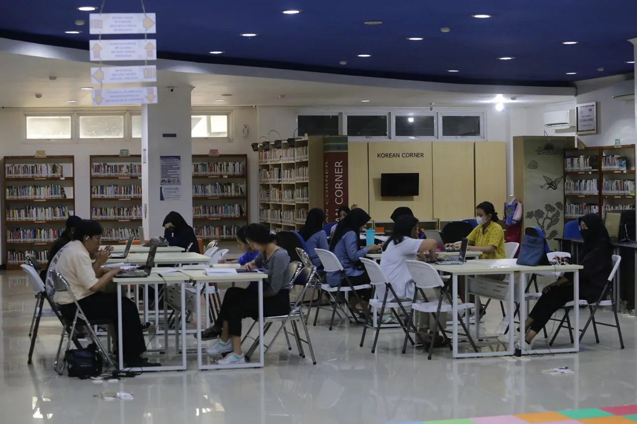 Tingkat Kegemaran Membaca di Surabaya Tertinggi se-Jawa Timur