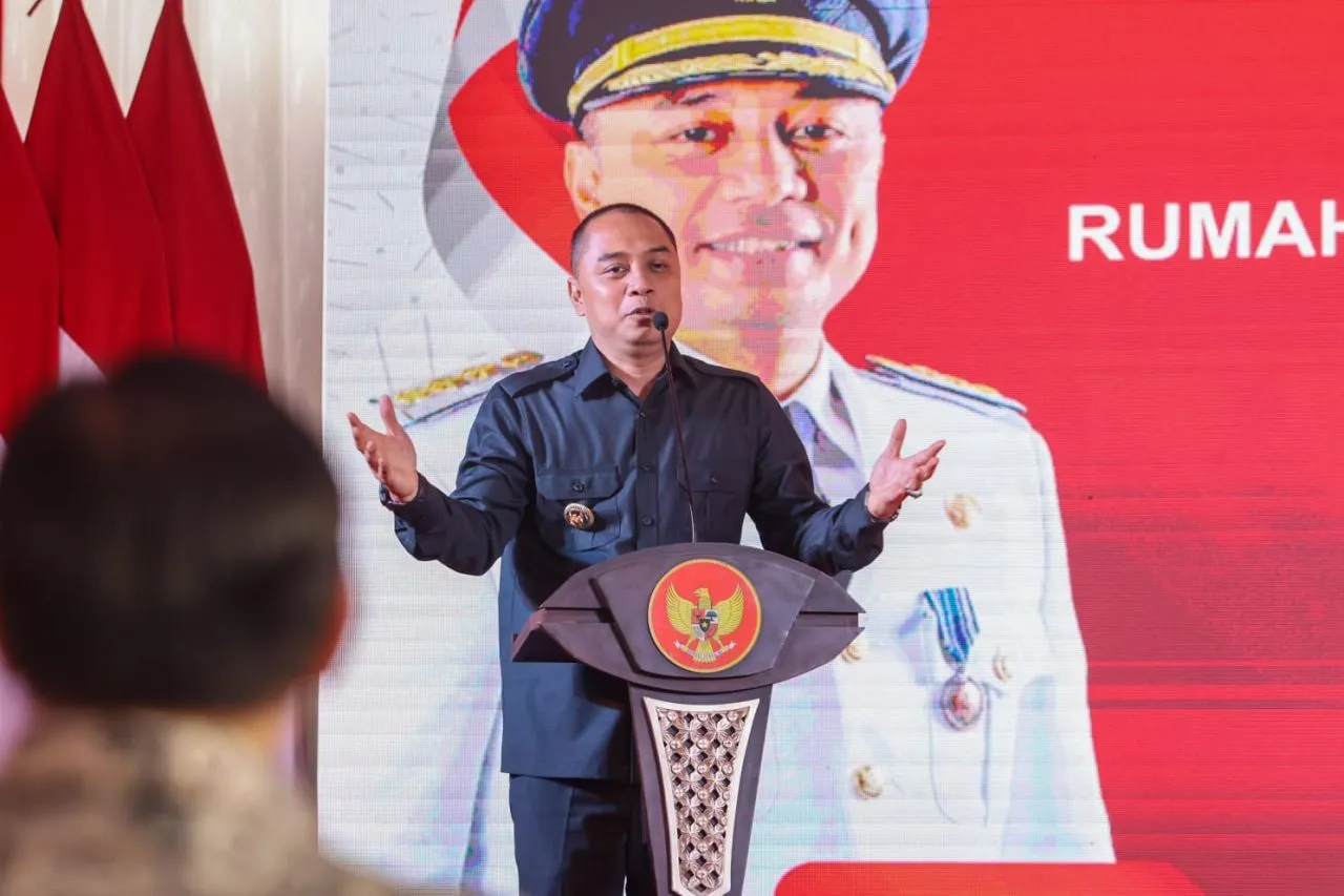 Wali Kota Eri Cahyadi Pastikan Semua Wilayah Surabaya Sudah Teraliri Air PDAM