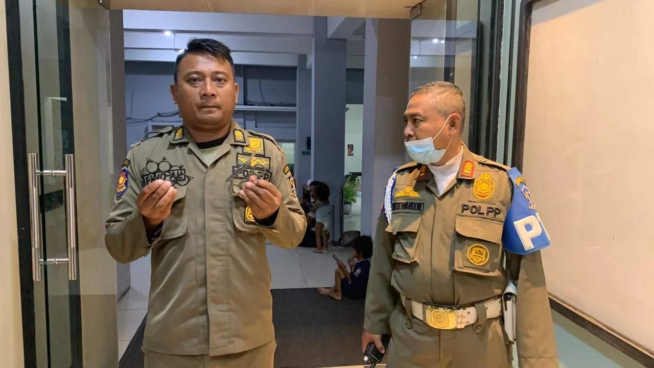 Lima Pengamen di Bawah Umur Diamankan Satpol PP Surabaya