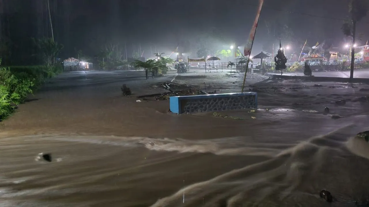Banjir Lahar Dingin Gunung Semeru, BNPB: Tiga Warga Meninggal Dunia