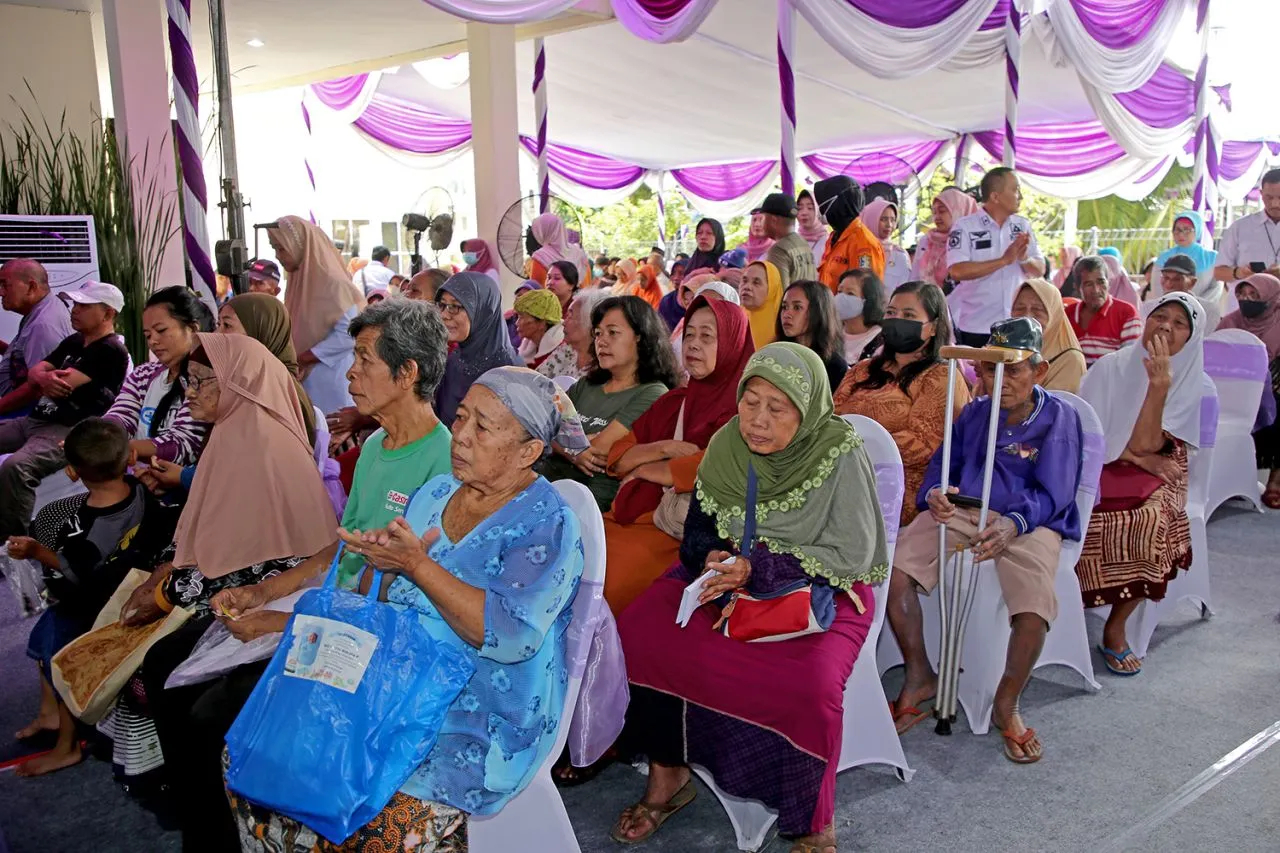Garage Day GOW Surabaya: Berbagi Kebaikan Tanpa Batas, 31 Ribu Barang Dibagikan Gratis