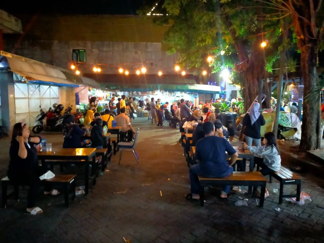 Senja Surya 3.0 Ditutup dengan Run Night dan Live Perform DJ