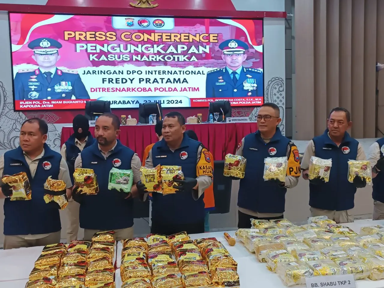 Polisi Ringkus 2 Pengedar Jaringan DPO Internasional FP