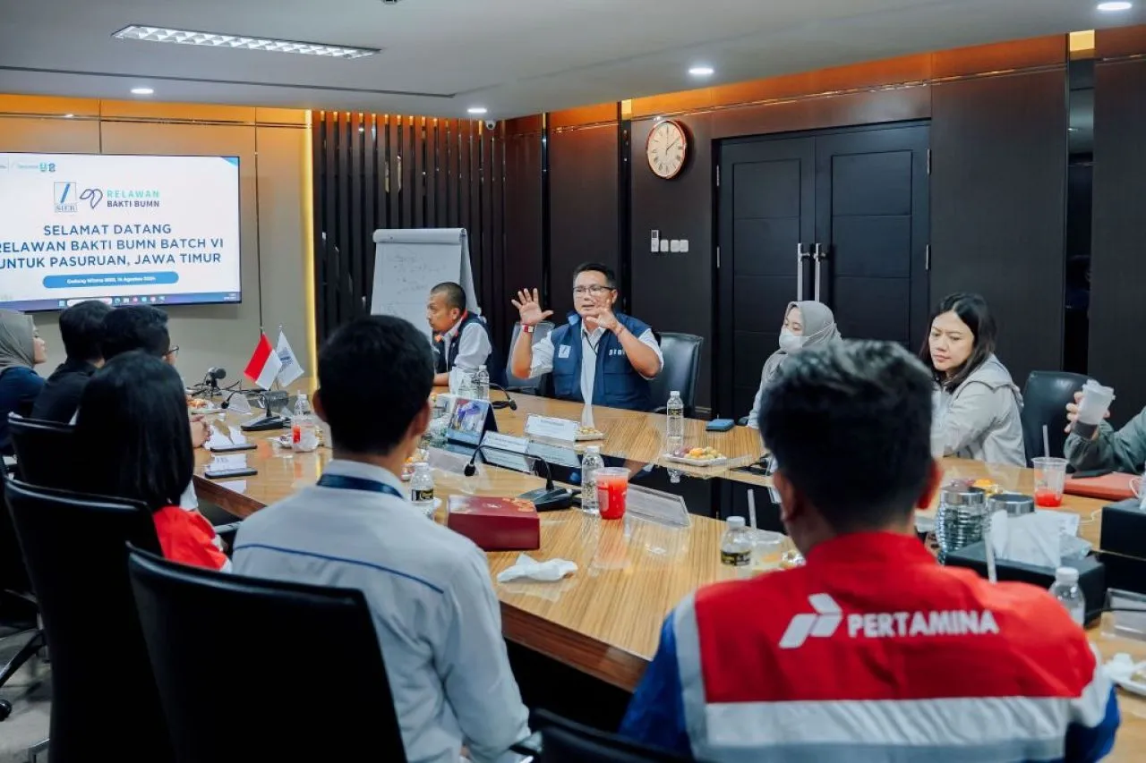 Kolaborasi SIER dan Danareksa: Relawan Bakti BUMN Batch VI di Pasuruan