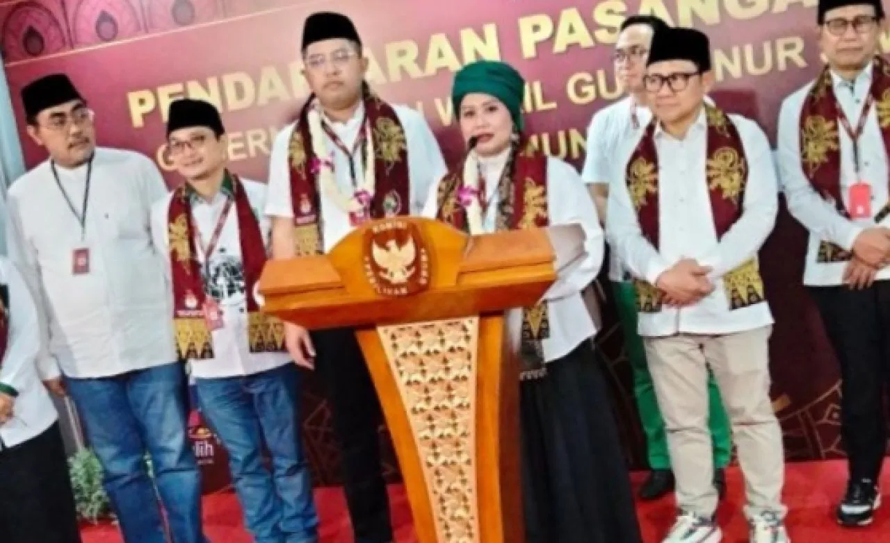 PKB Resmi Daftarkan Pasangan Luluk - Lukman di Pilgub Jatim 2024