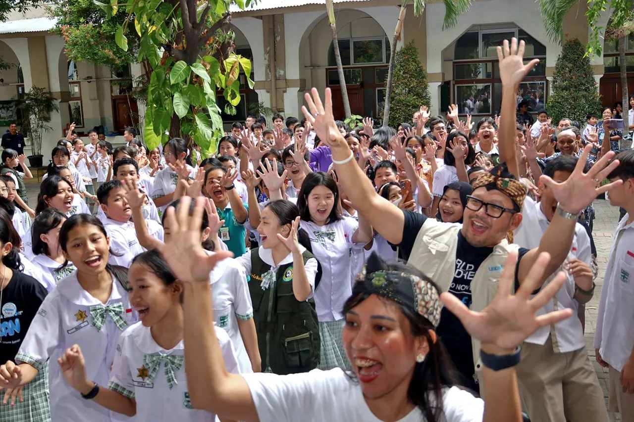 Puluhan Pelajar Surabaya Kampanye Pencegahan Kekerasan di Dunia Digital