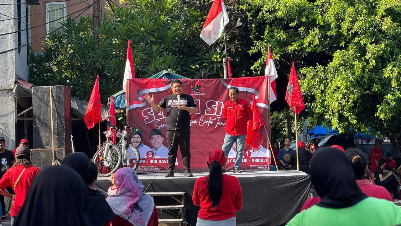 Gelar Senam SICITA, PDIP Surabaya Ajak Emak - Emak Coblos Risma - Gus Hans dan ERJI