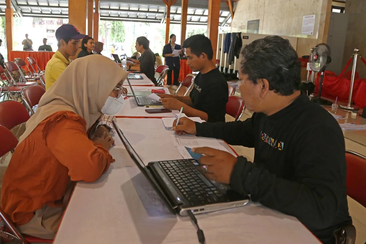 444 Mahasiswa Surabaya Berhasil Lolos Seleksi Beasiswa Pemuda Tangguh 2024
