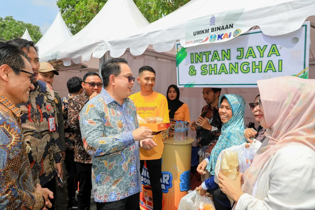 Resmikan Kawasan Kuliner Halal Pertama Di Jatim, Adhy Karyono: Pilot Project Tumbuhnya Industri Halal