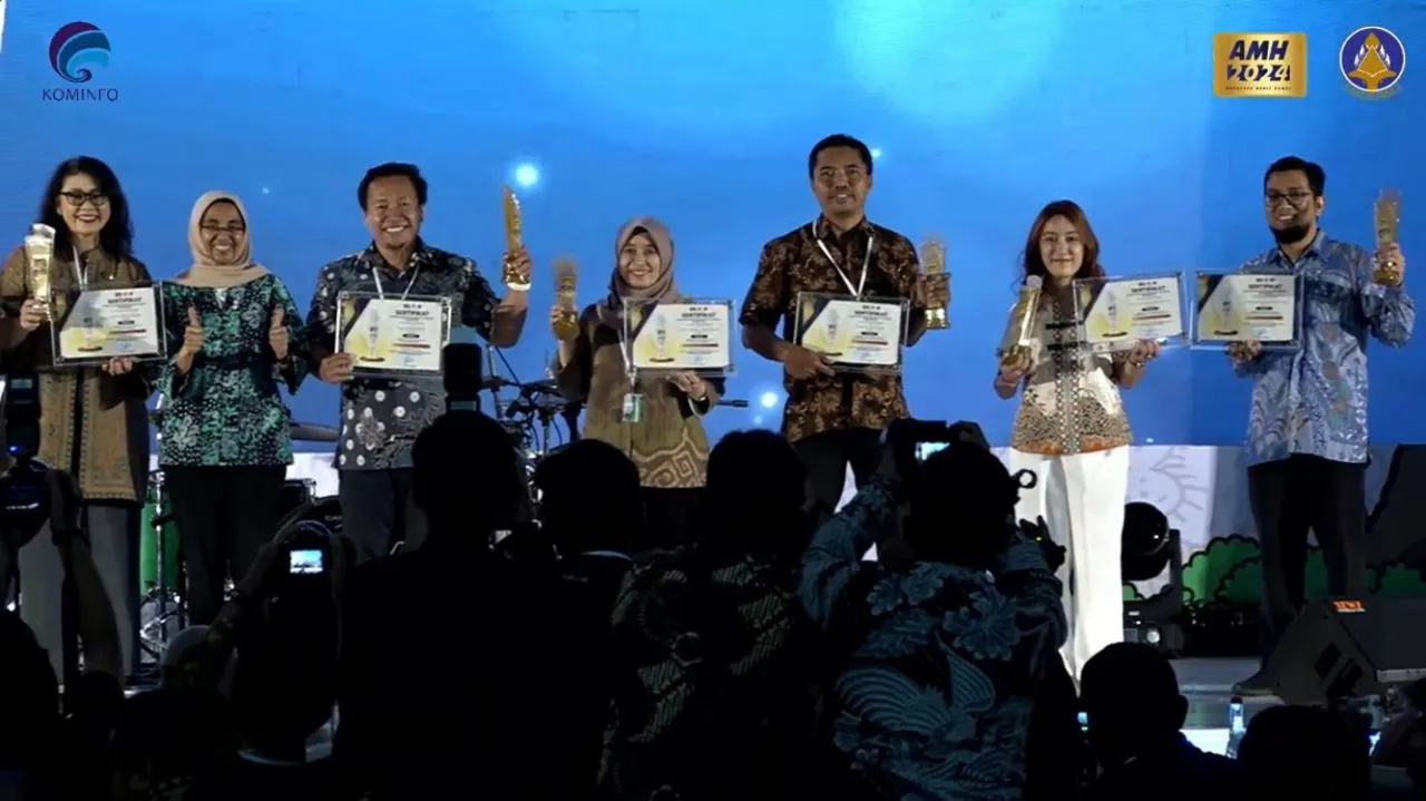 AMH Award 2024, Pemkot Surabaya Raih Penghargaan Kategori Siaran Pers