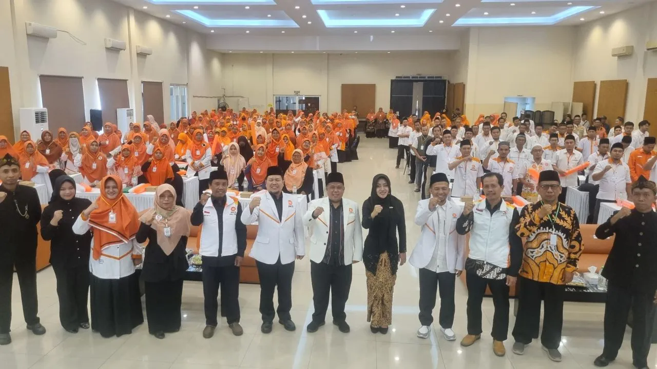 Ketua PKS Jatim Pimpin Ikrar Pemenangan Khofifah-Emil, Ony-Antok, Ikfina-Gus Dullah