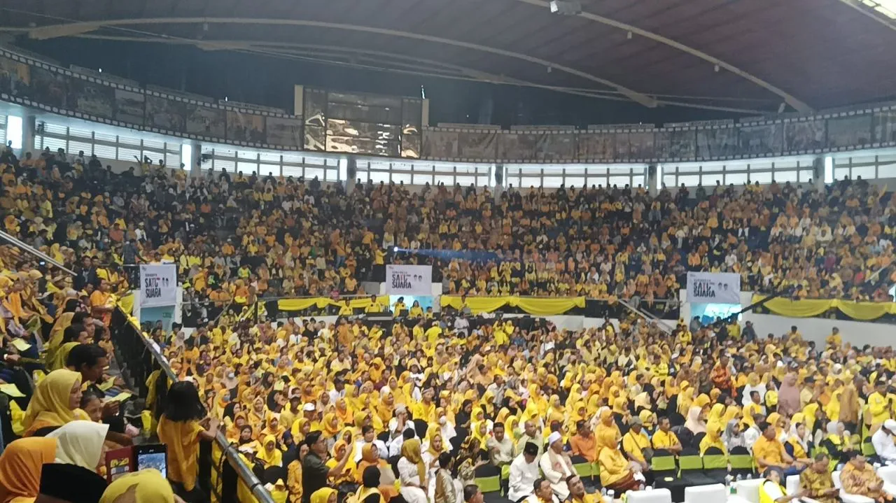 Adies Kadir Pastikan 100 Ribu Suara untuk Eri Cahyadi - Armuji