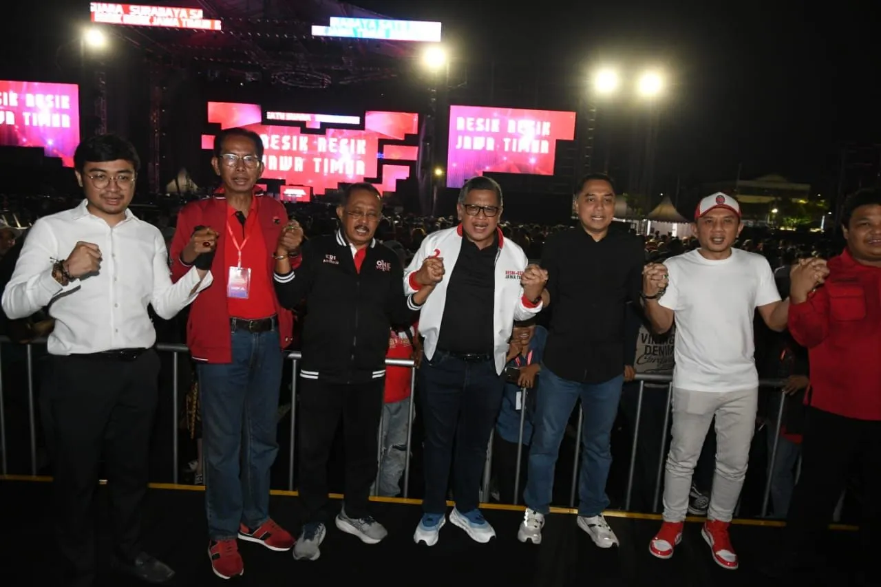 Sekjen Hasto: Seluruh Kader PDIP Wajib Bergerak Menangkan Risma