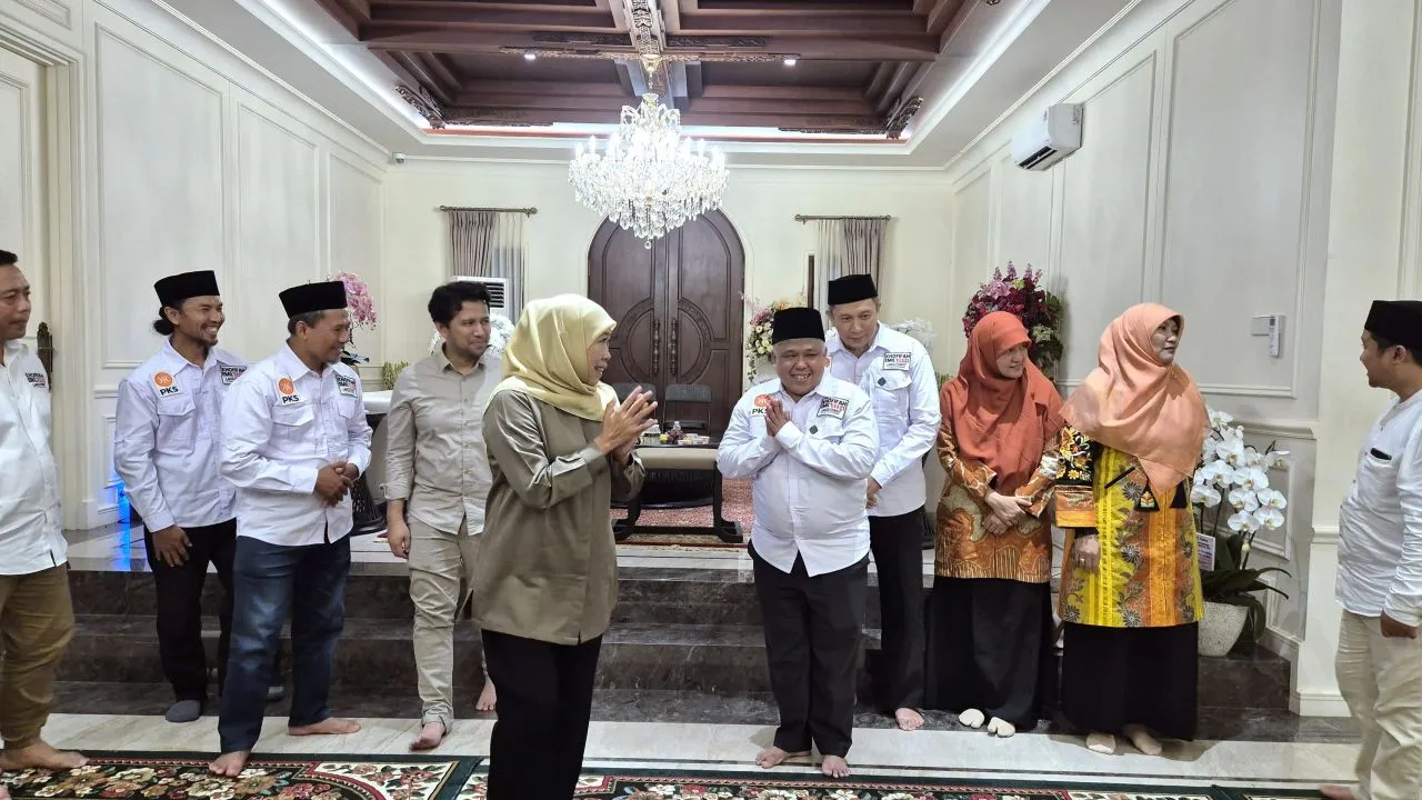 PKS Jatim Silaturrahim dengan Khofifah-Emil di Hari Kedua Pasca Coblosan