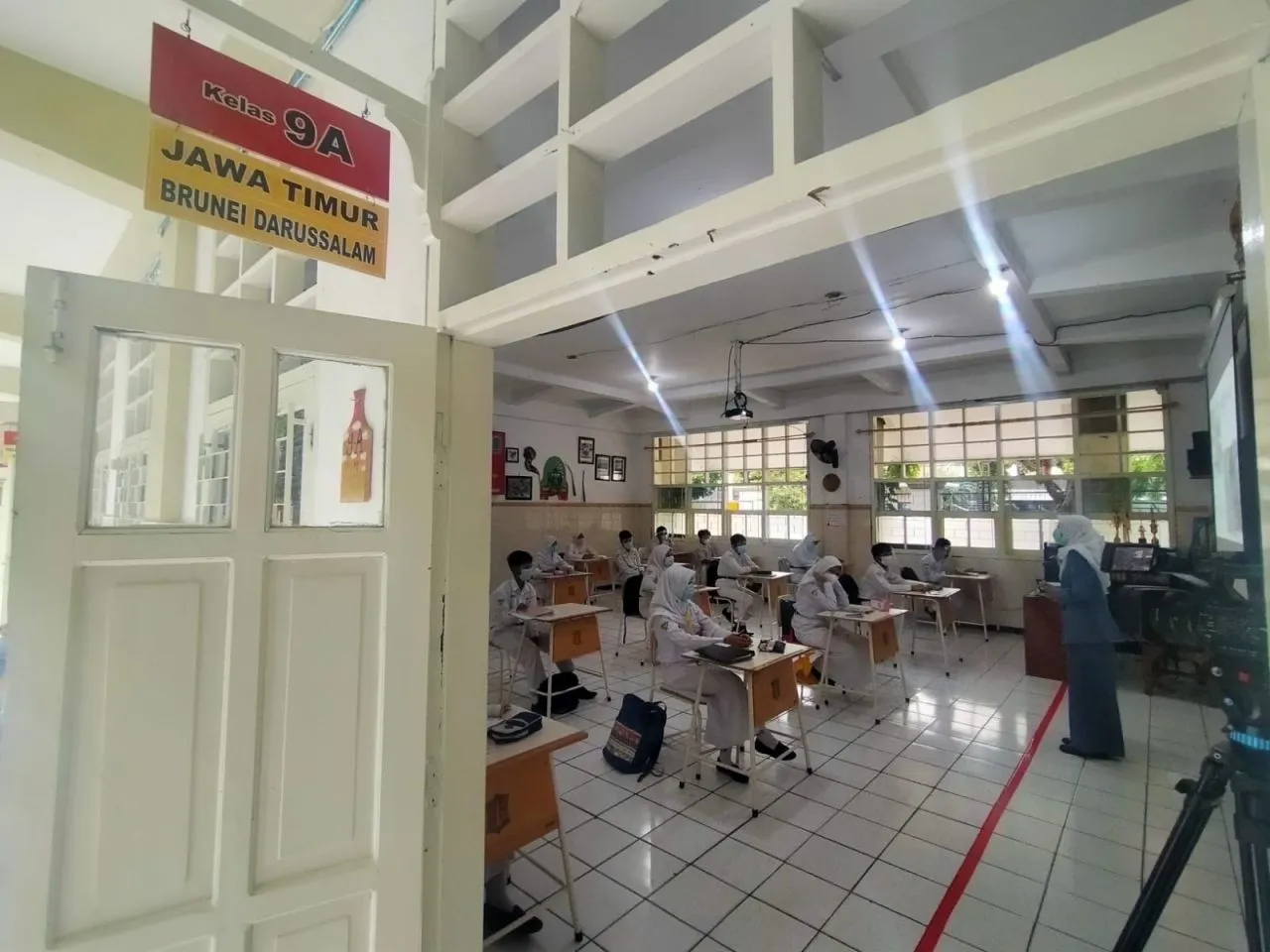 Fenomena Guru Takut Murid di Medsos, Dispendik Surabaya Siapkan Strategi Khusus