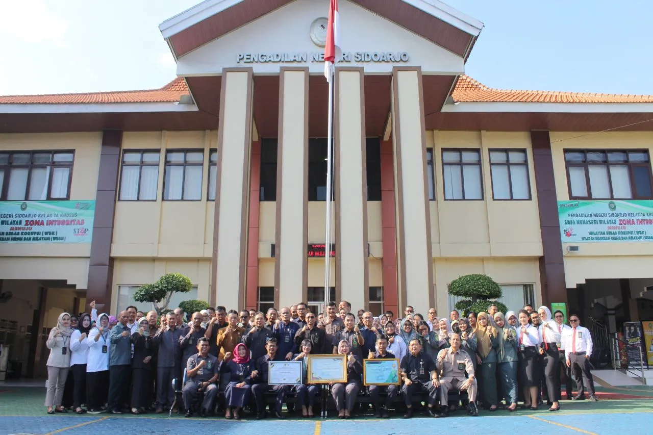 PN Sidoarjo Sabet Tiga Penghargaan, Tunjukkan Komitmen Terhadap Pelayanan dan Integritas