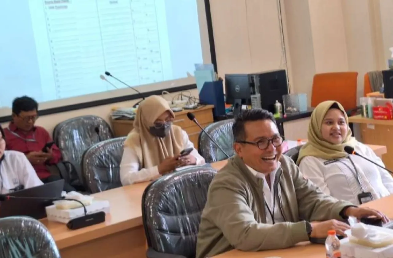 PT SIER Catatkan Kinerja Gemilang, Serahkan Deviden Rp16,59 Miliar ke Pemkot Surabaya