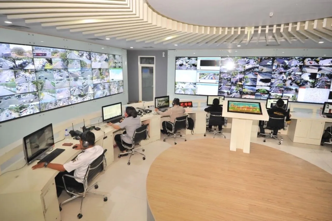 BMKG Beri Peringatan Dini Cuaca Ekstrem, BPBD Imbau Warga Surabaya untuk Waspada!