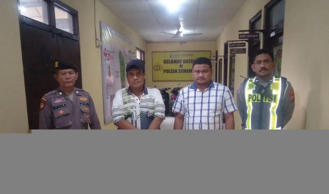 Petugas Tindak Tegas Jukir Ampel Tarik Uang Karcis Lebihi Ketentuan 