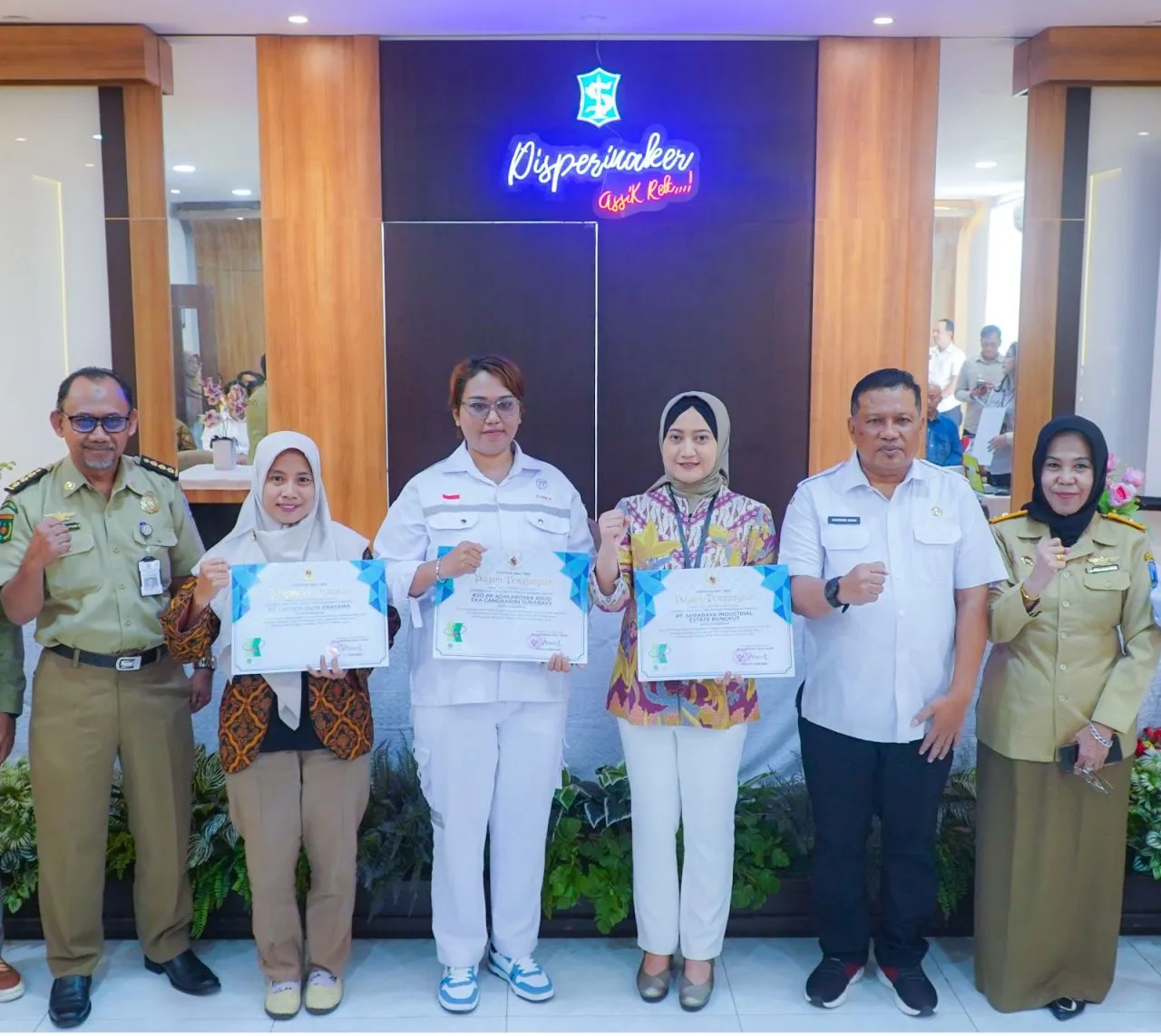 SIER Raih Empat Penghargaan K3 dari Gubernur Jatim
