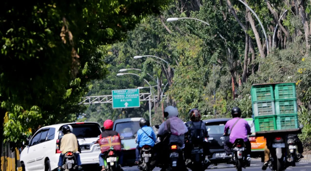 Surabaya Makin Terang, Pemkot Akan Pasang 5.884 PJU di 2025