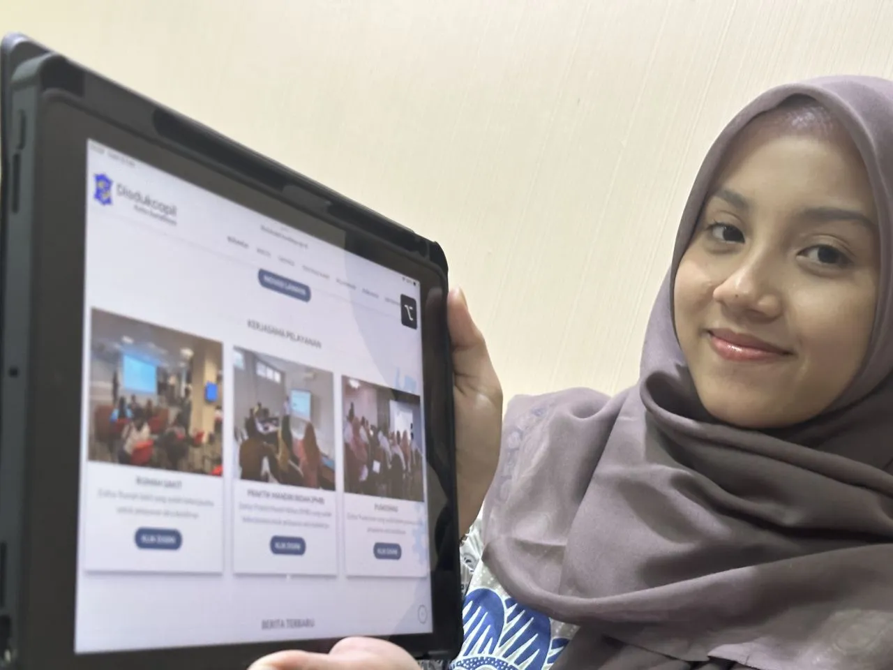 Disdukcapil Surabaya: Urus Dokumen Kelahiran Lebih Cepat dan Praktis,