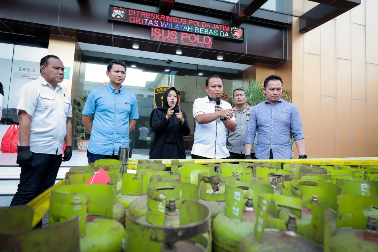 Polisi Bongkar Praktik Elpiji Oplosan di Jombang