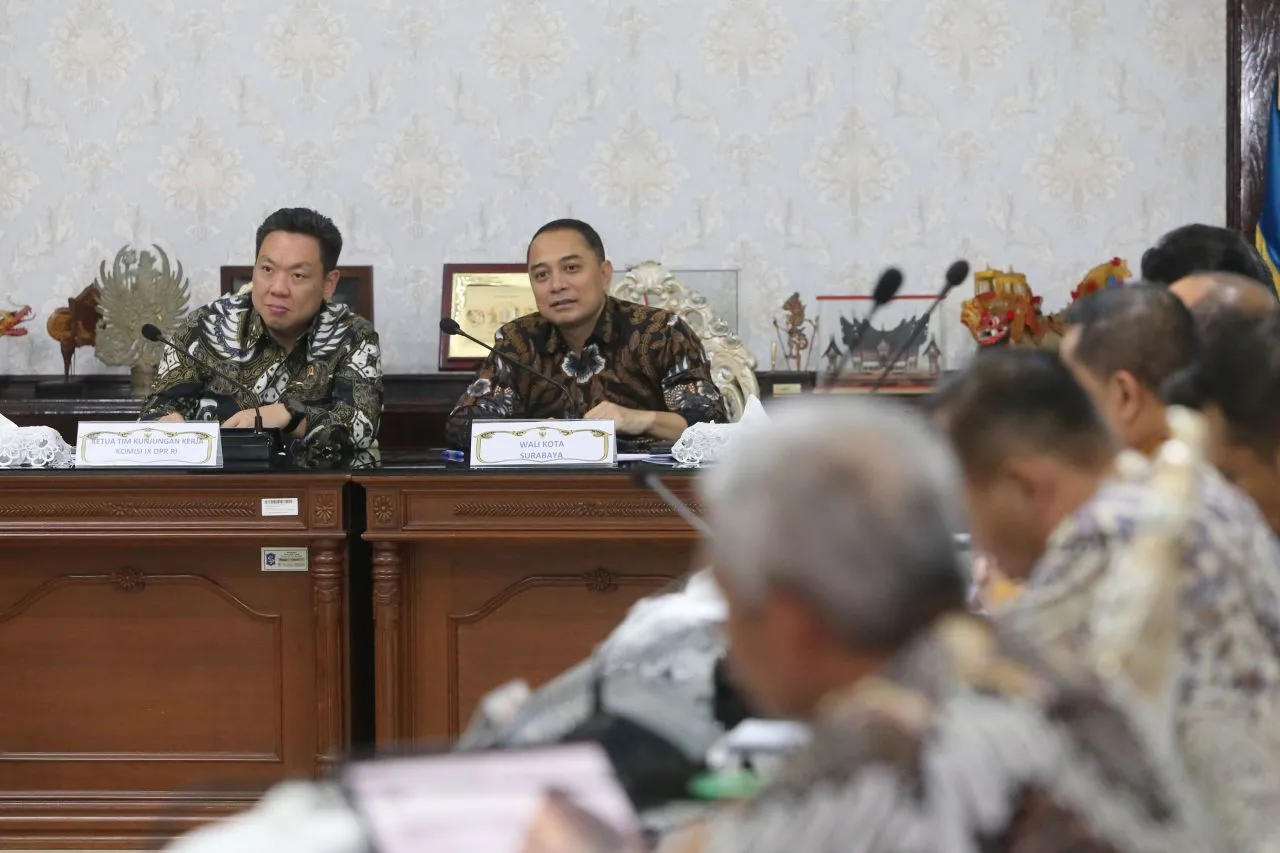 Pemkot Surabaya Resmi Buka Posko Pengaduan THR