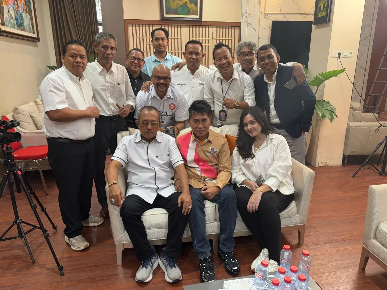 Peradi Akan Lakukan Pendampingan Hukum untuk Korban Penahanan Ijazah